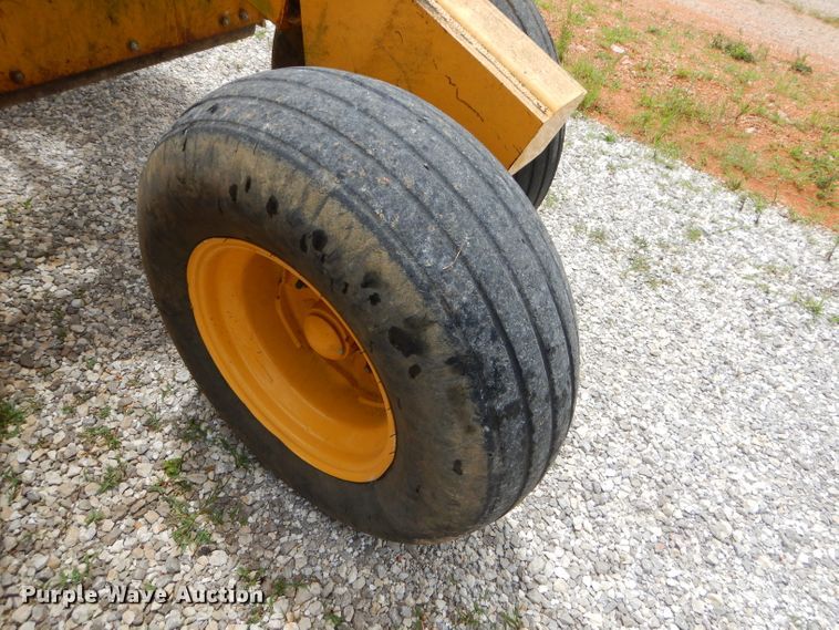 image for item ED9473 Frontier LL1410 land leveler box blade