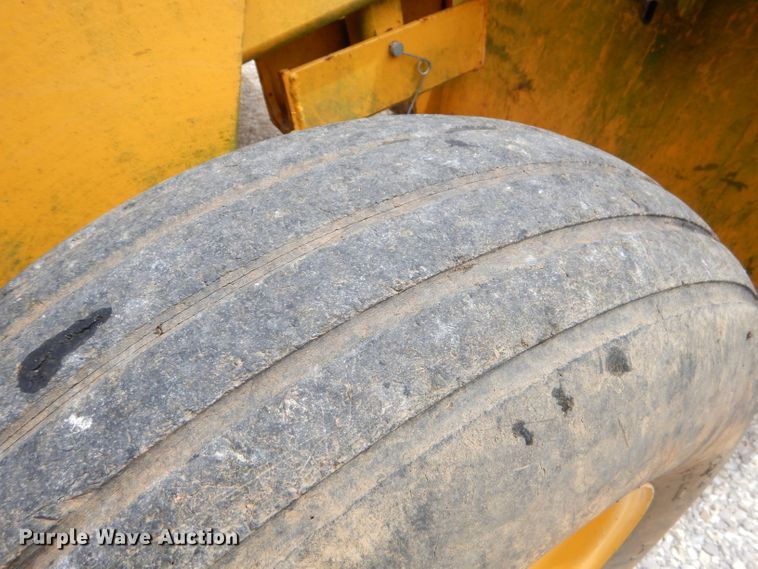 image for item ED9473 Frontier LL1410 land leveler box blade