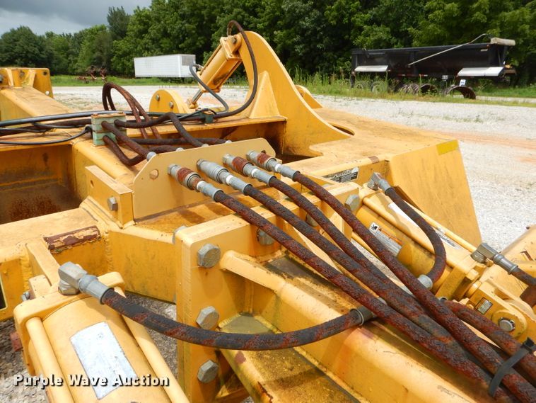 image for item ED9473 Frontier LL1410 land leveler box blade