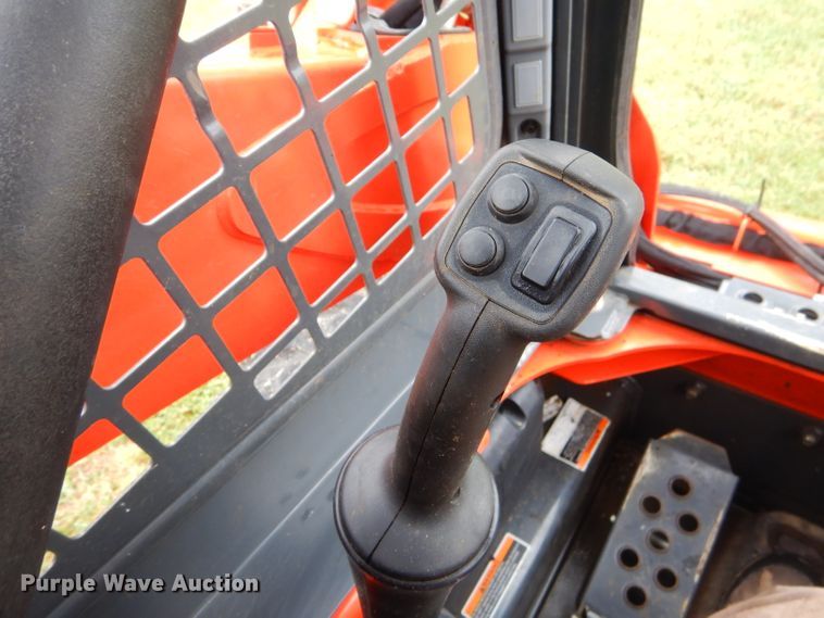 image for item ED9484 Kubota SSV65 skid steer