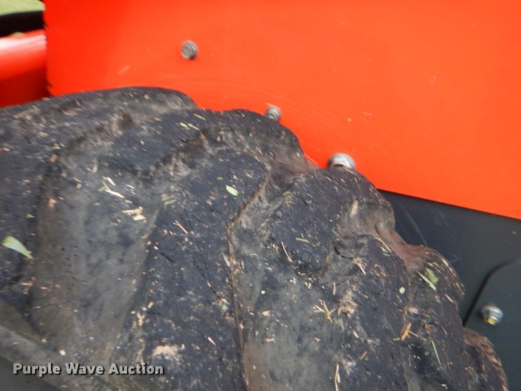 image for item ED9484 Kubota SSV65 skid steer