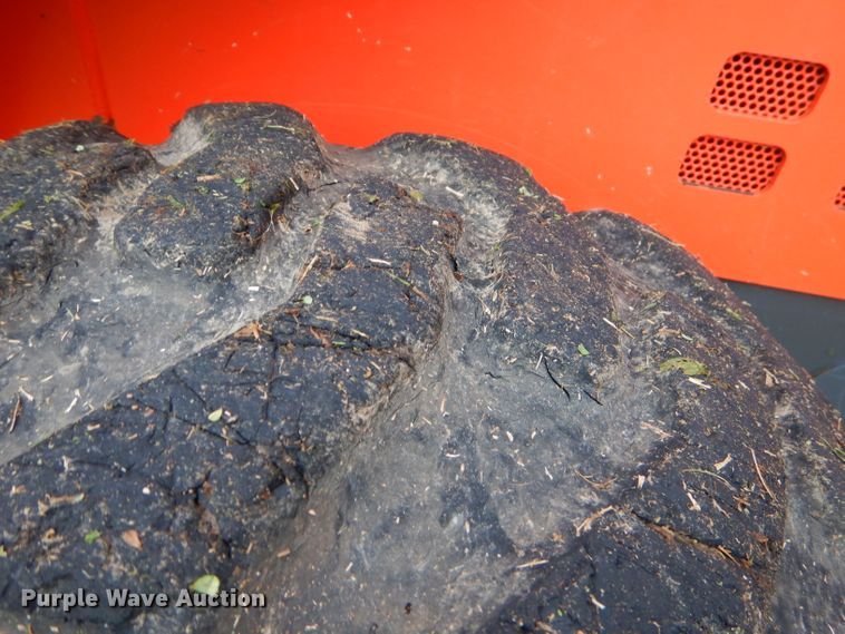 image for item ED9484 Kubota SSV65 skid steer