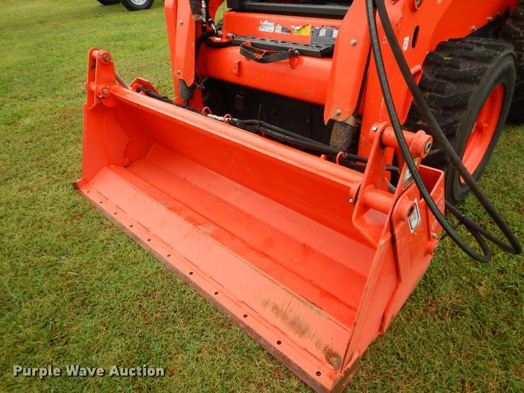 image for item ED9484 Kubota SSV65 skid steer