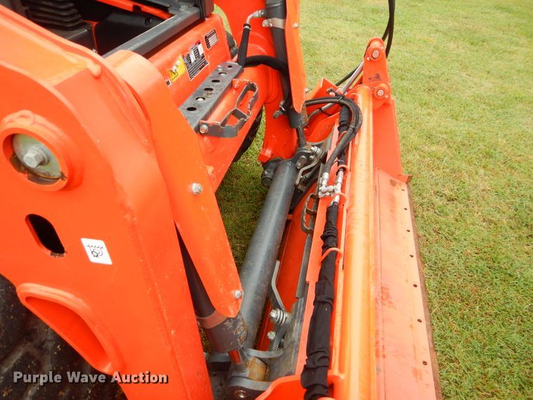 image for item ED9484 Kubota SSV65 skid steer