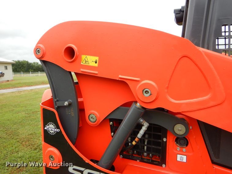image for item ED9484 Kubota SSV65 skid steer