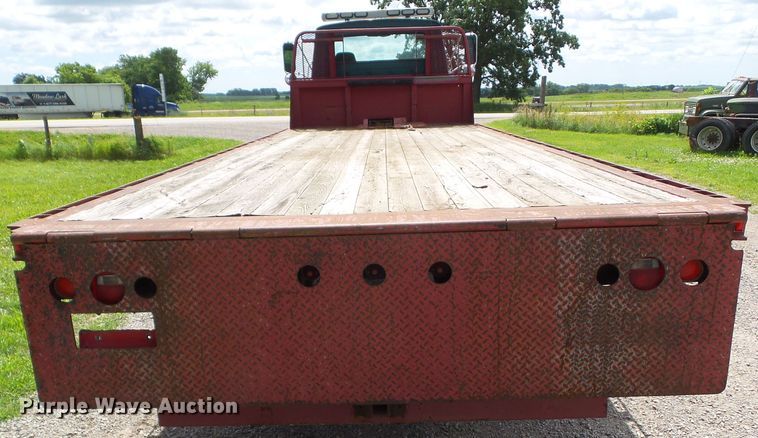 image for item EM9778 1989 Ford L8000 rollback truck