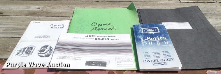 image for item EM9778 1989 Ford L8000 rollback truck