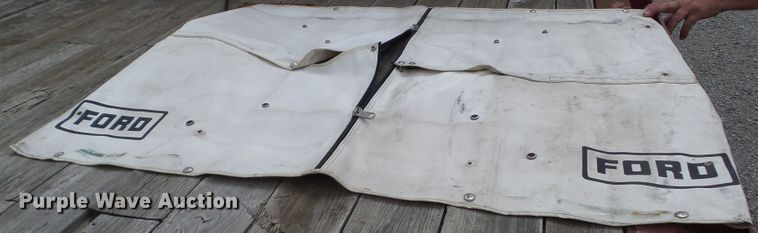 image for item EM9778 1989 Ford L8000 rollback truck