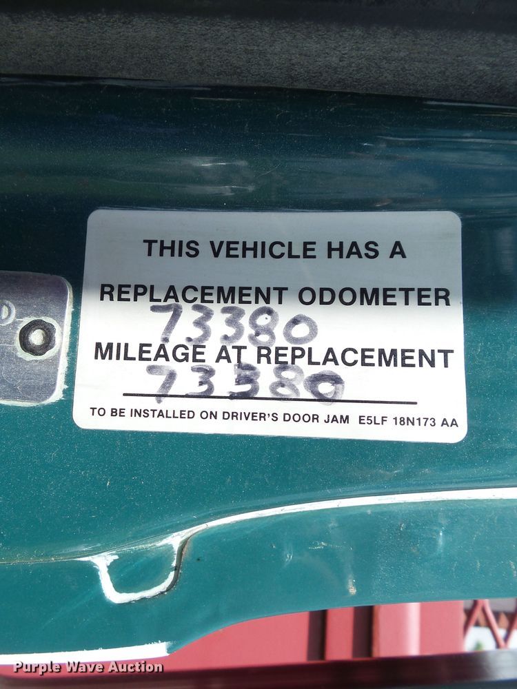 image for item EM9778 1989 Ford L8000 rollback truck