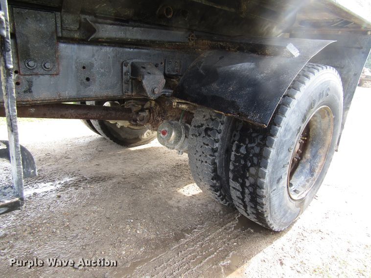 image for item EU9748 1998 GMC C8500 dump truck