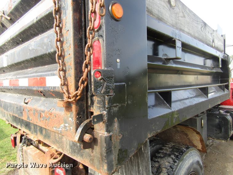 image for item EU9748 1998 GMC C8500 dump truck