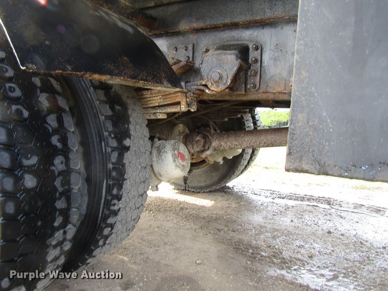 image for item EU9748 1998 GMC C8500 dump truck