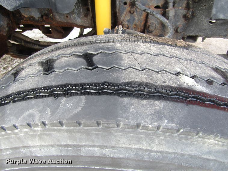 image for item EU9748 1998 GMC C8500 dump truck