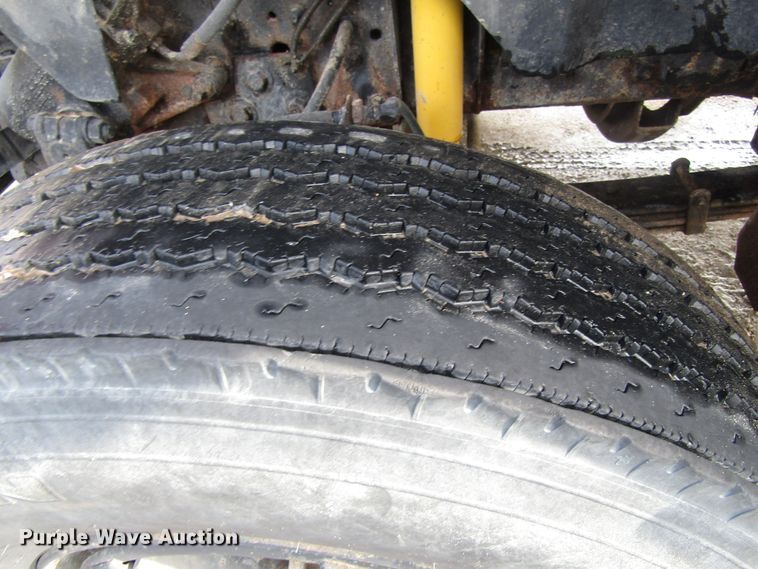 image for item EU9748 1998 GMC C8500 dump truck