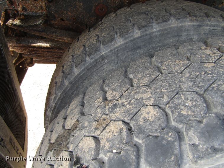 image for item EU9748 1998 GMC C8500 dump truck