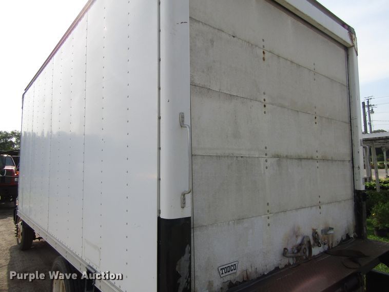 image for item EU9749 2006 Ford LCF450 box truck