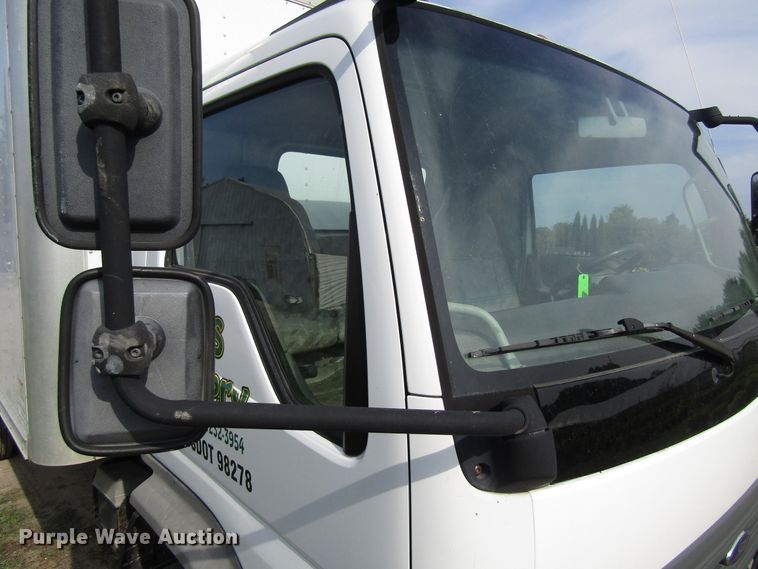 image for item EU9749 2006 Ford LCF450 box truck