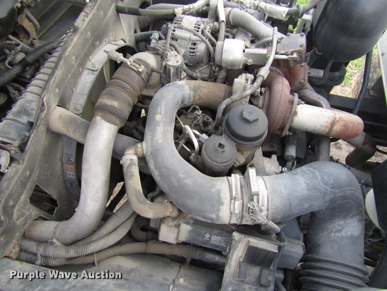 image for item EU9749 2006 Ford LCF450 box truck