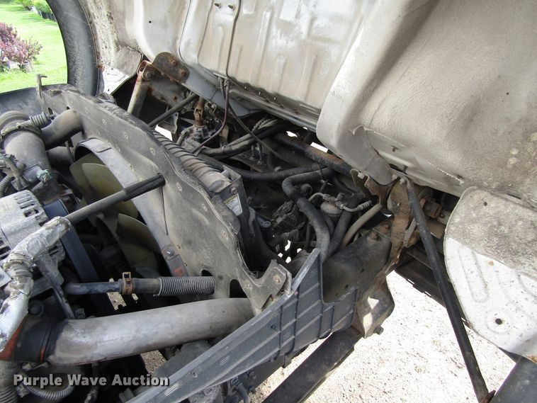 image for item EU9749 2006 Ford LCF450 box truck