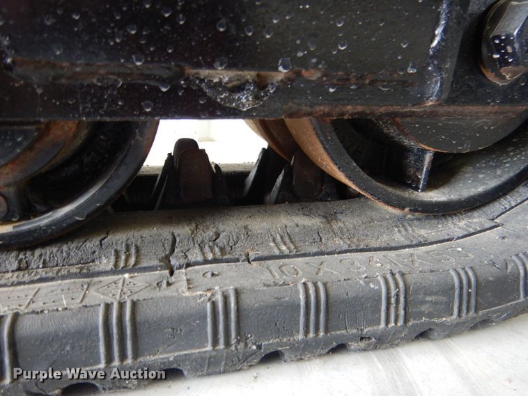 image for item FA9287 VTS skid steer tracks