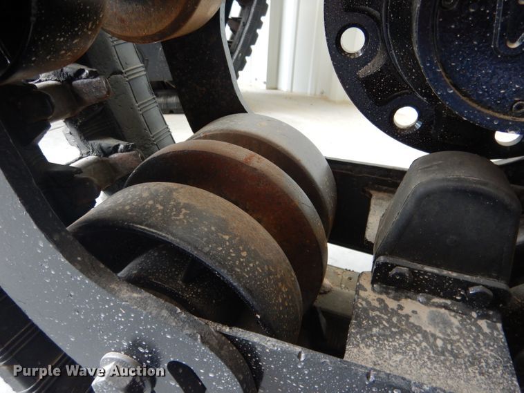 image for item FA9287 VTS skid steer tracks