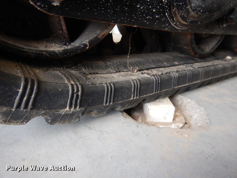 image for item FA9287 VTS skid steer tracks