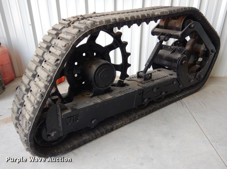 image for item FA9287 VTS skid steer tracks