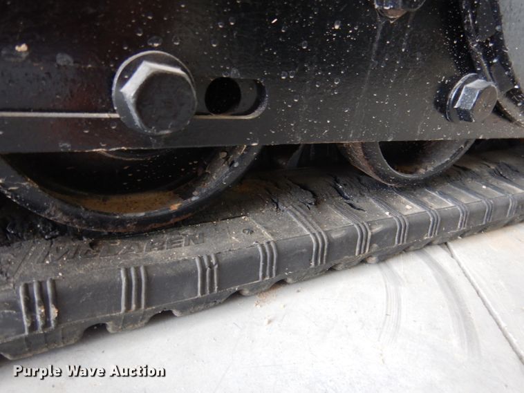 image for item FA9287 VTS skid steer tracks