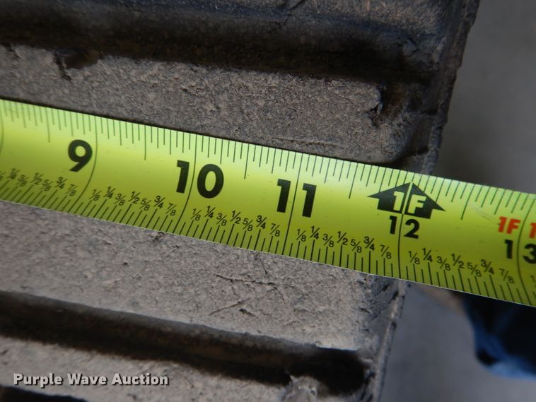 image for item FA9287 VTS skid steer tracks