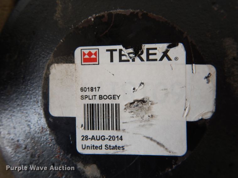 image for item FA9287 VTS skid steer tracks