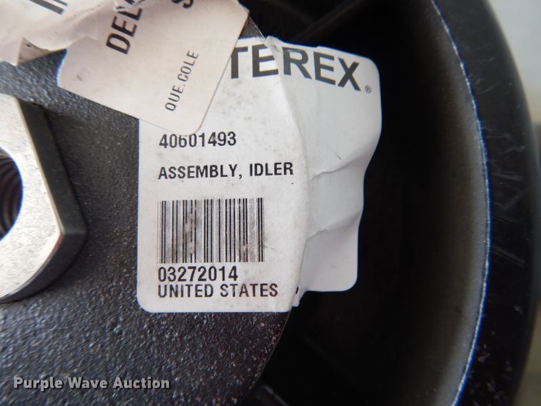 image for item FA9287 VTS skid steer tracks