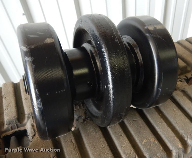 image for item FA9287 VTS skid steer tracks