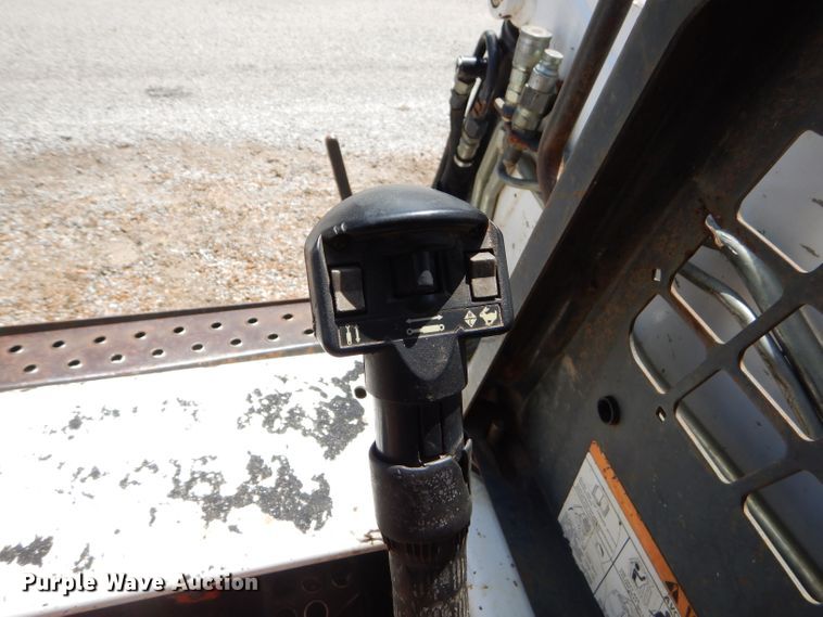 image for item FC9754 1999 Bobcat 873 skid steer