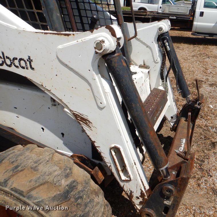 image for item FC9754 1999 Bobcat 873 skid steer