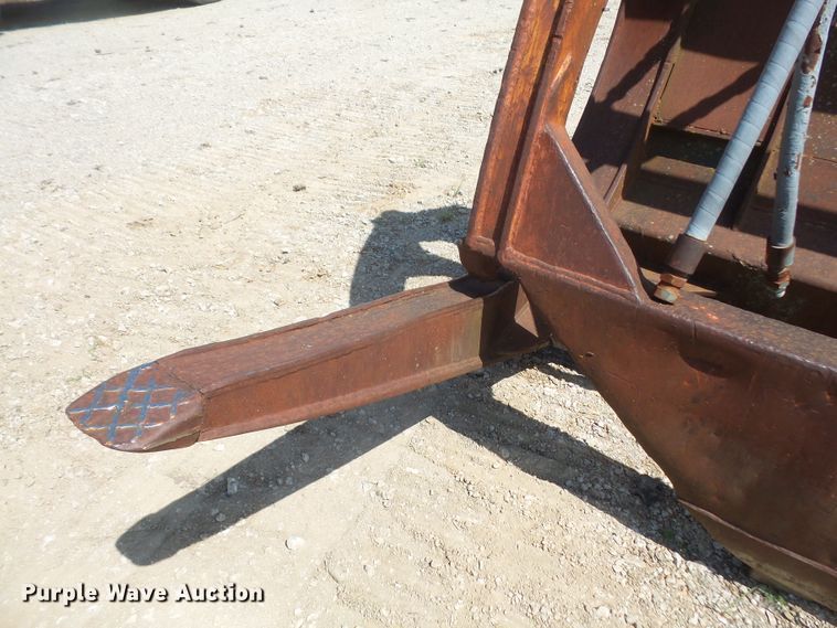 image for item FJ9166 Weldco grapple bucket