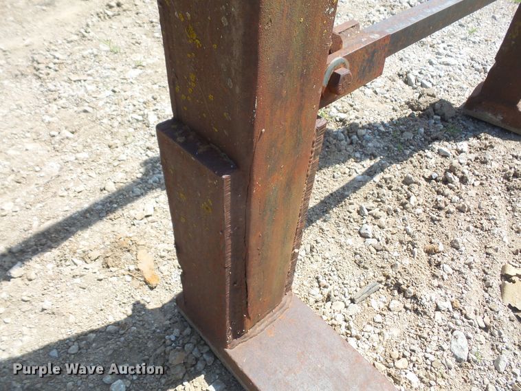 image for item FJ9167 44"L loader pallet forks