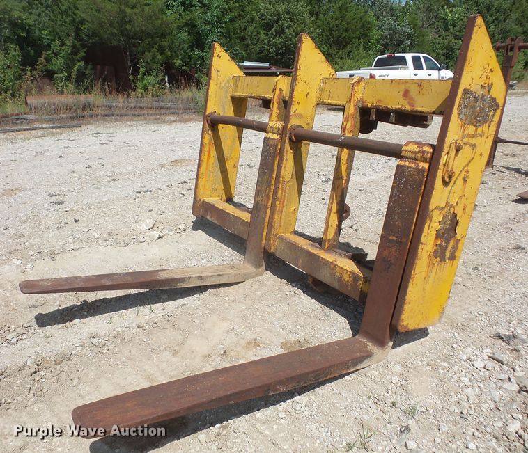 image for item FJ9168 Balderson 60"L pallet forks