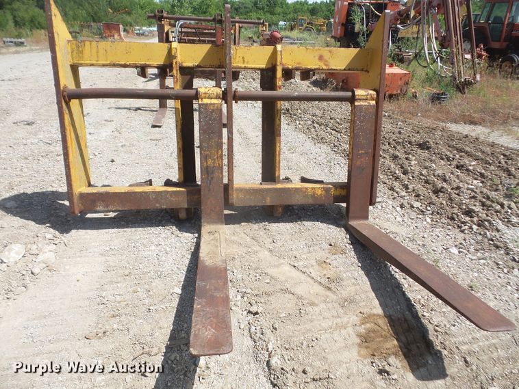 image for item FJ9168 Balderson 60"L pallet forks