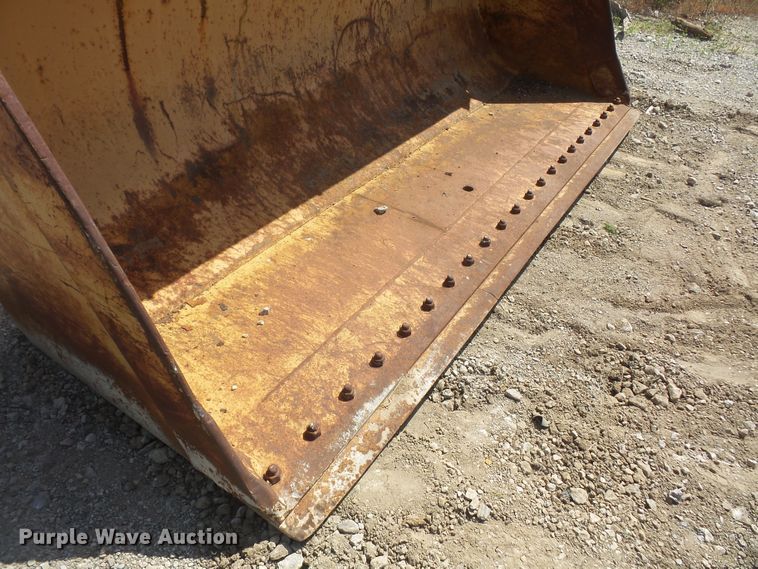 image for item FJ9170 11'W loader bucket