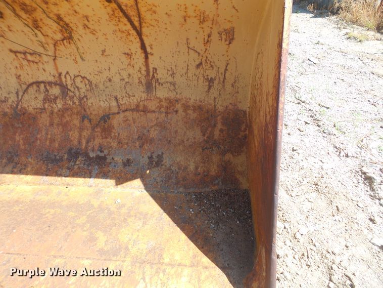 image for item FJ9170 11'W loader bucket