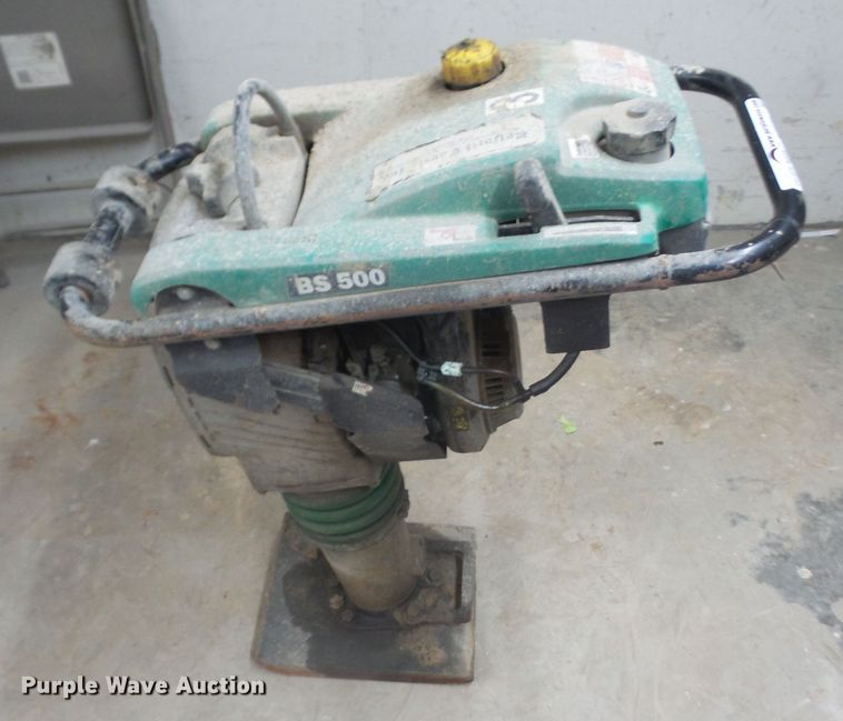 image for item FJ9189 Wacker BS500 vibratory plate compactor