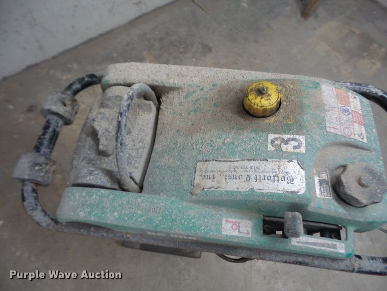 image for item FJ9189 Wacker BS500 vibratory plate compactor