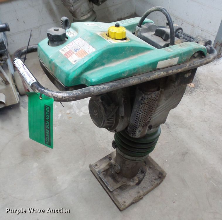 image for item FJ9190 Wacker BS700 vibratory plate compactor