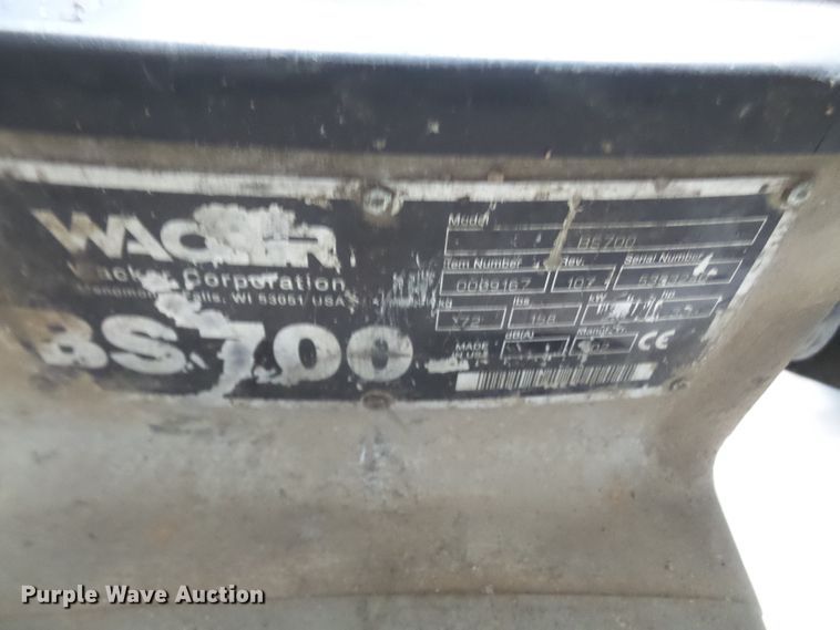 image for item FJ9190 Wacker BS700 vibratory plate compactor