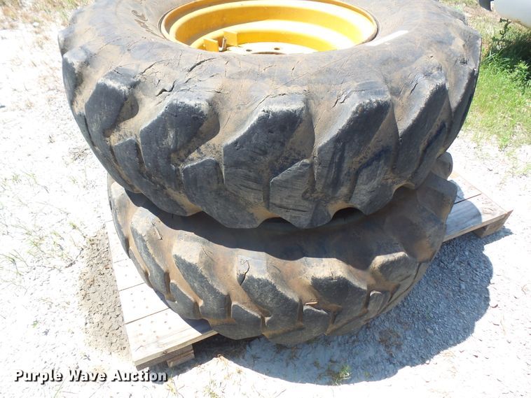 image for item FJ9191 (3) tires and wheels