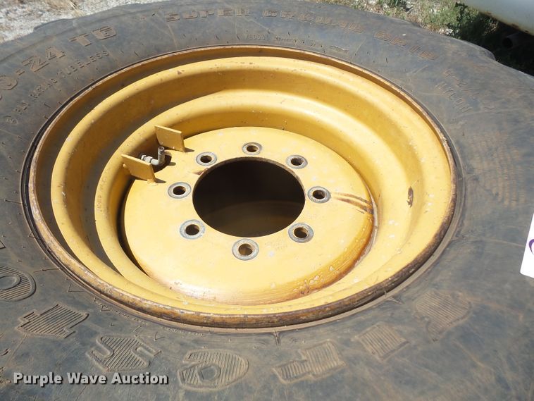 image for item FJ9191 (3) tires and wheels