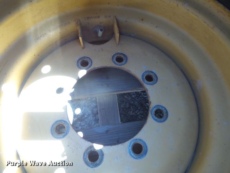 image for item FJ9191 (3) tires and wheels