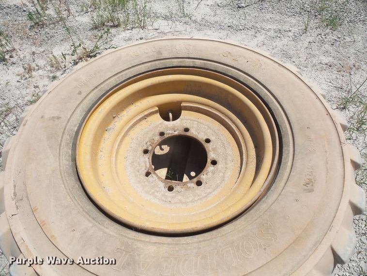 image for item FJ9191 (3) tires and wheels