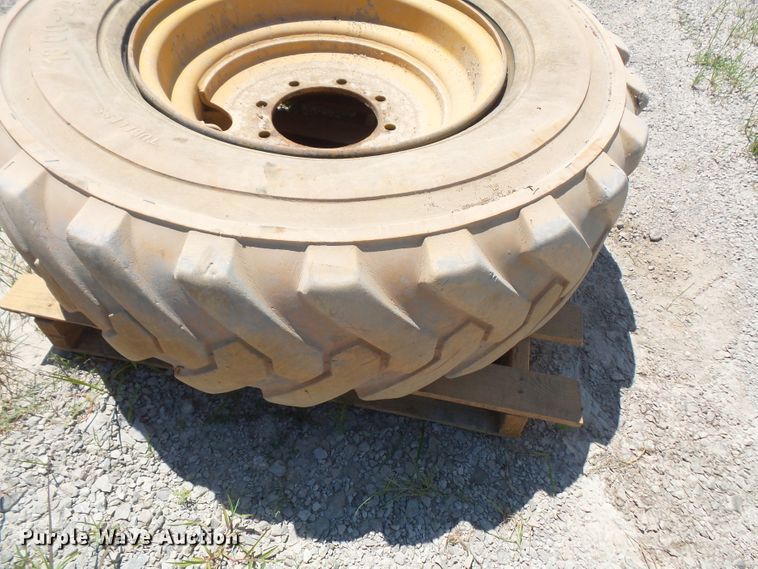 image for item FJ9191 (3) tires and wheels