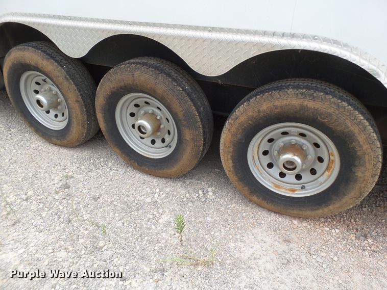 image for item FL9250 2013 Forest River enclosed trailer